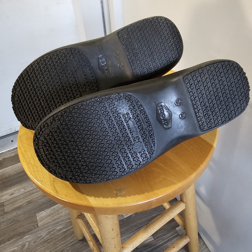 CROC clogs - Picture 6 of 7